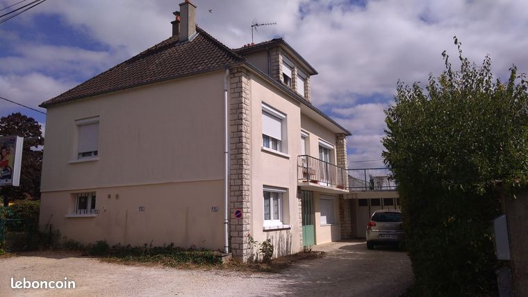 Studio à Auxerre