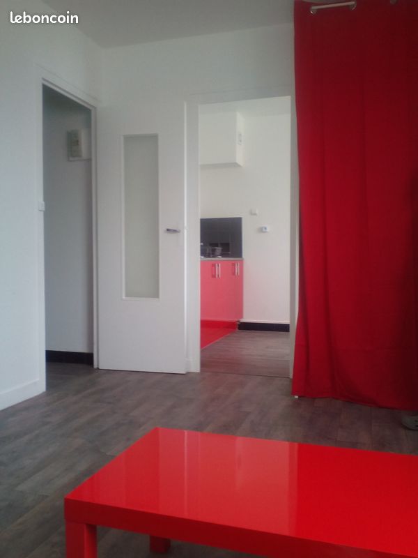 Loue T1 meublé (image 3)