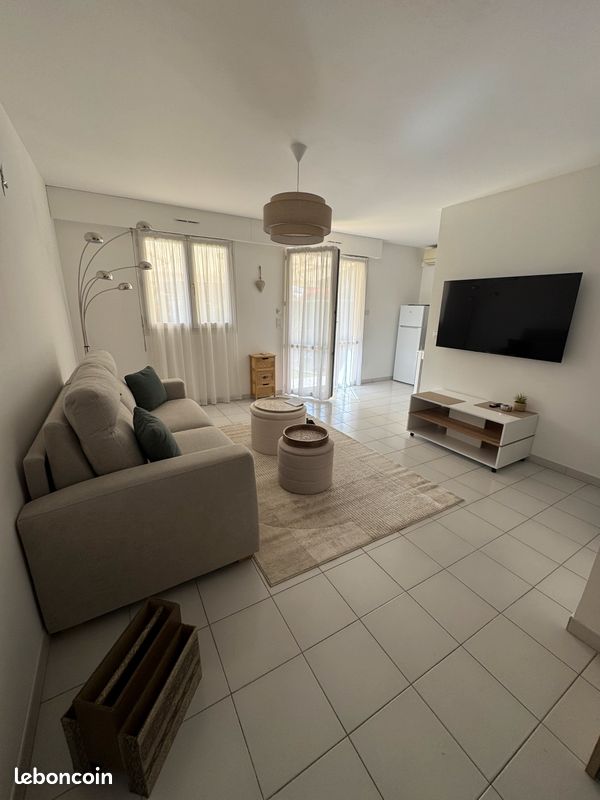 Appartement 1 pièce 33 m² · à Fréjus · 33 m² · 749 €/mois