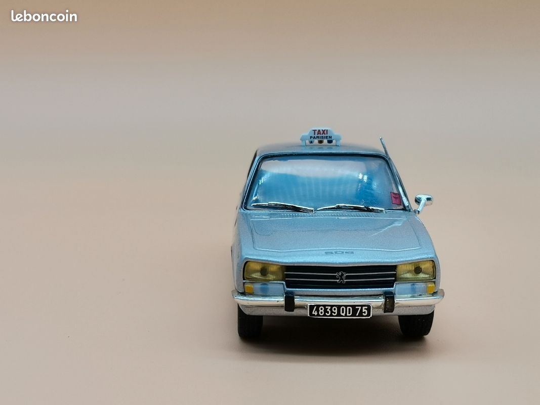 Miniature Peugeot 504 Taxi (image 2)