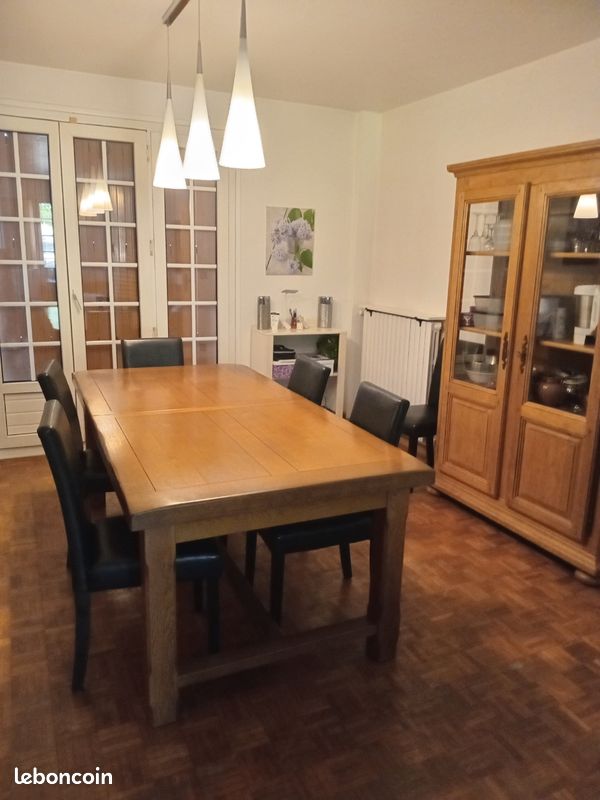 Vends mobiliers chêne salle a manger (image 2)