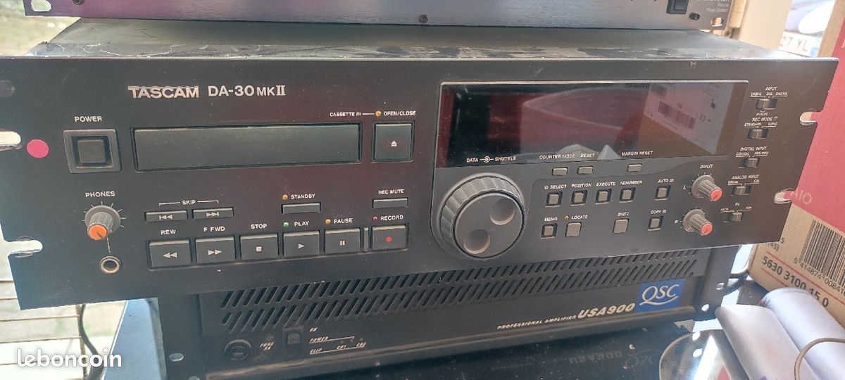 Tascam DA30-MK2 (image 1)