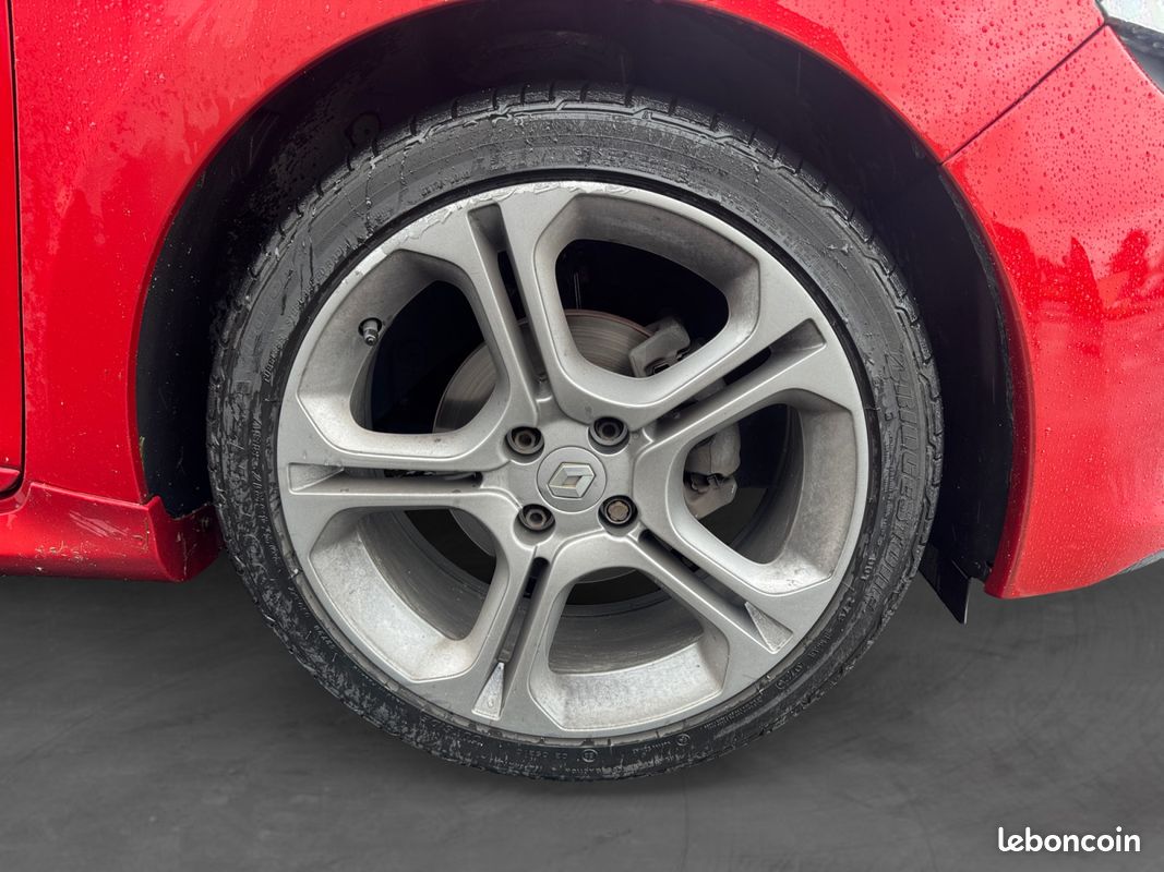 RENAULT CLIO TCE 120 GT EDC 120Ch régulateur de vitesse radar arrière Garantie 12 mois (image 16)