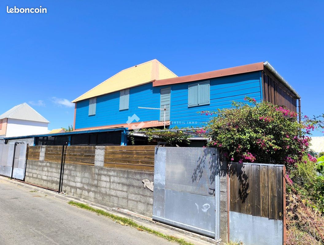 Maison 5 pièces 92 m² · à Saint-Louis · 92 m² · 230 000 €
