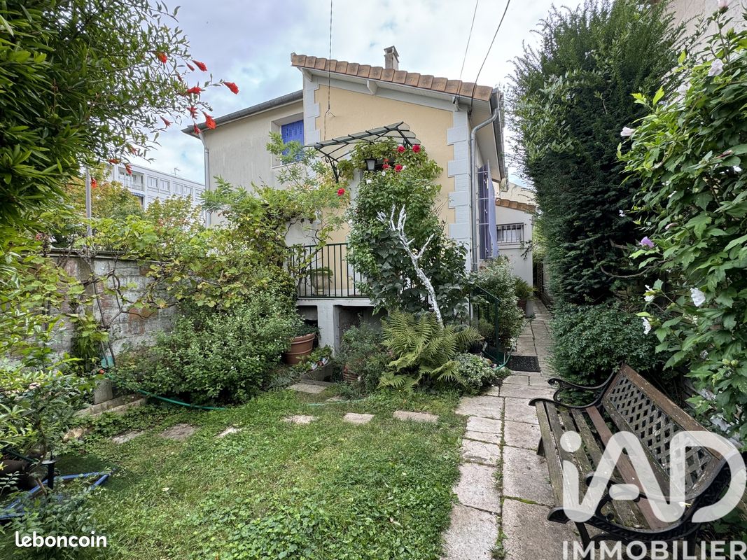 Maison 3 pièces 68 m² · à Rueil-Malmaison · 68 m² · 467 000 €