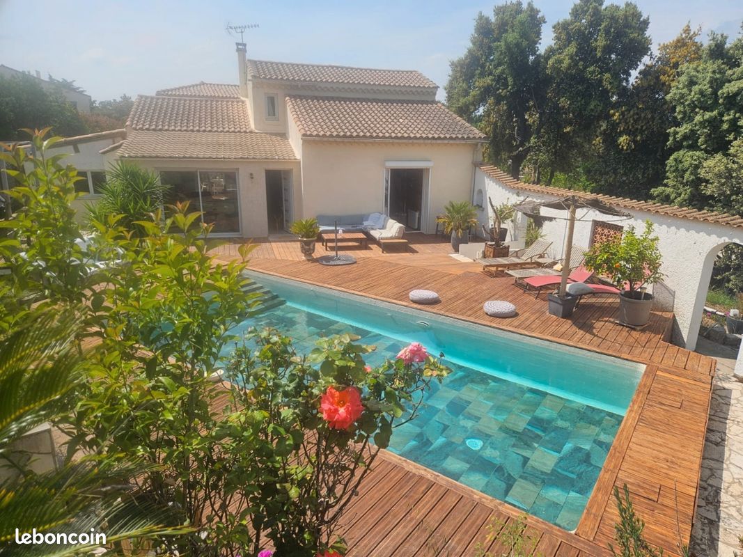 Maison 6 pièces 150 m² · à Eyragues · 150 m² · 535 000 €