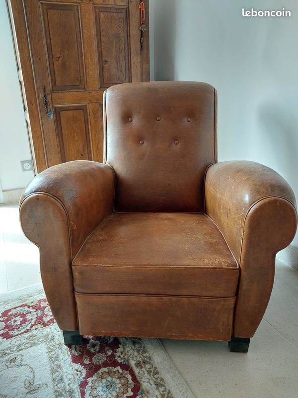 Lot de deux fauteuils en cuir 'Club' (image 3)