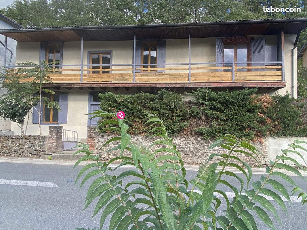 Maison 5 pièces 135 m² · à Boisse-Penchot · 135 m² · 133 750 €