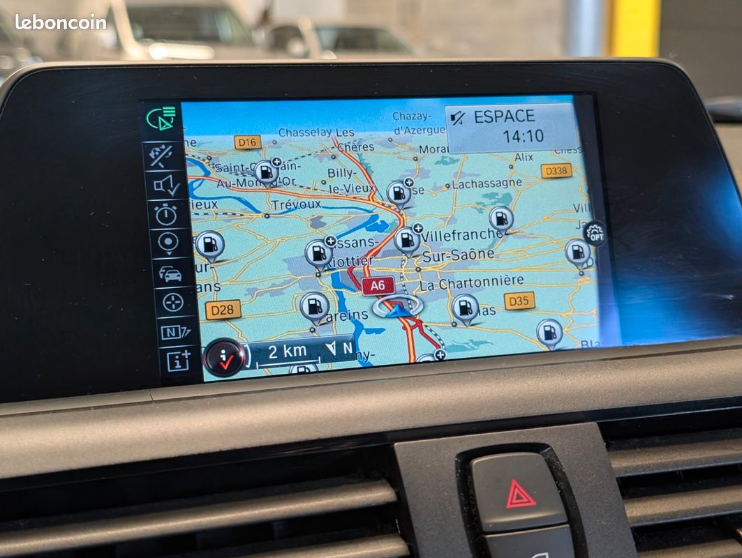 BMW SERIE 1 114D 95CV LOUNGE PLUS - FACTURES D'ENTRETIEN - RIEN A PREVOIR - GPS - CLIM AUTo (image 7)
