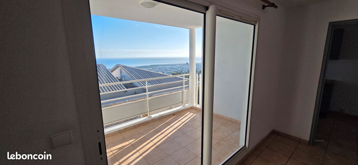 Appartement 2 pièces 56 m² · à Saint-Denis · 56 m² · 830 €/mois