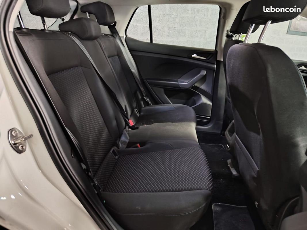 VOLKSWAGEN T-CROSS 1.0 TSI 110 CH - FINITION United - GARANTIE 6 MOIS MINIMUM (image 15)