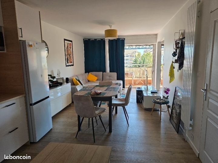 Appartement 2 pièces 57 m² · à Cannes · 57 m² · 195 000 €