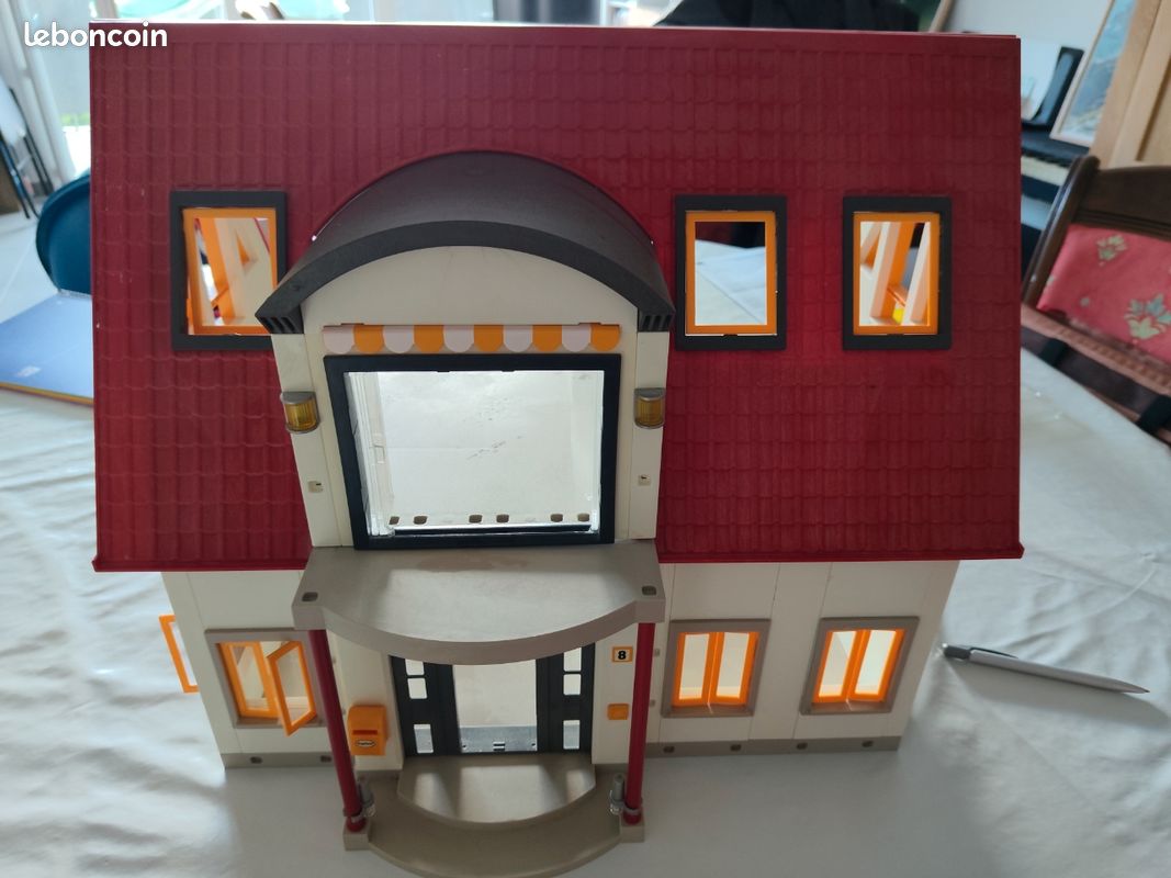 Maison playmobil (image 1)