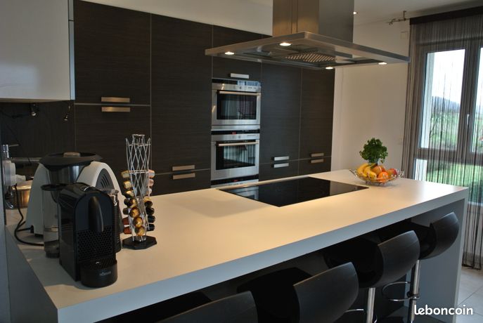 Lumineux appartement / Attique F3/F4 100m²