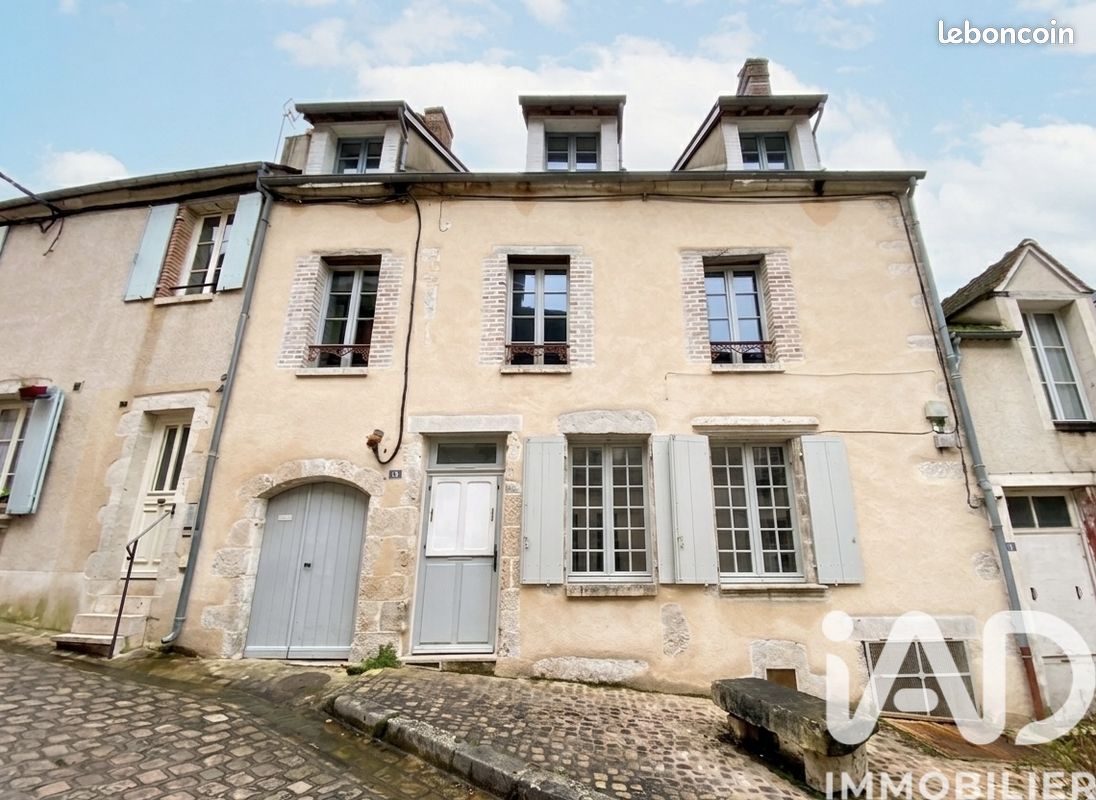 Appartement 4 pièces 70 m² · à Ferrières-en-Gâtinais · 70 m² · 124 000 €
