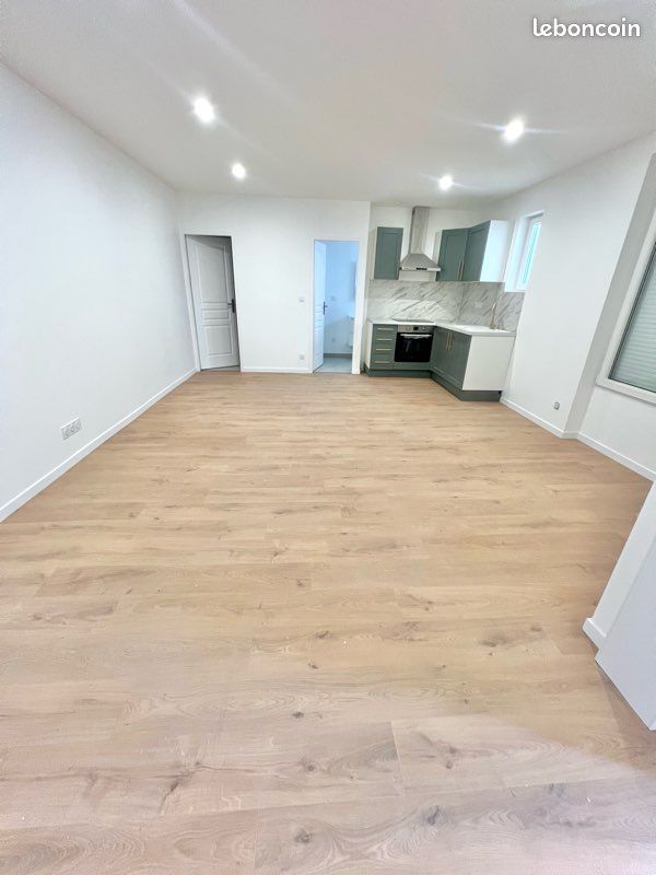 Appartement 2 pièces 50 m² · à Pont-de-Chéruy · 50 m² · 850 €/mois