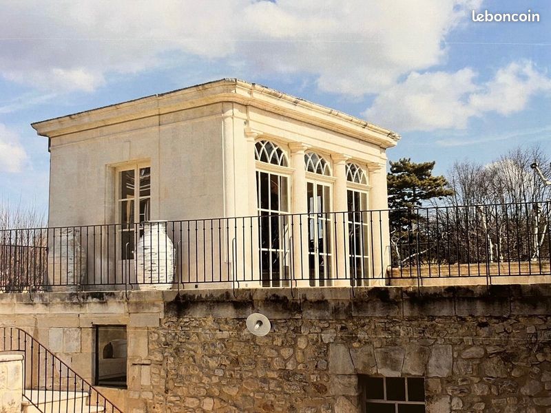 Immeuble 1475 m² · à Apt · 1 475 m² · 2 300 000 €