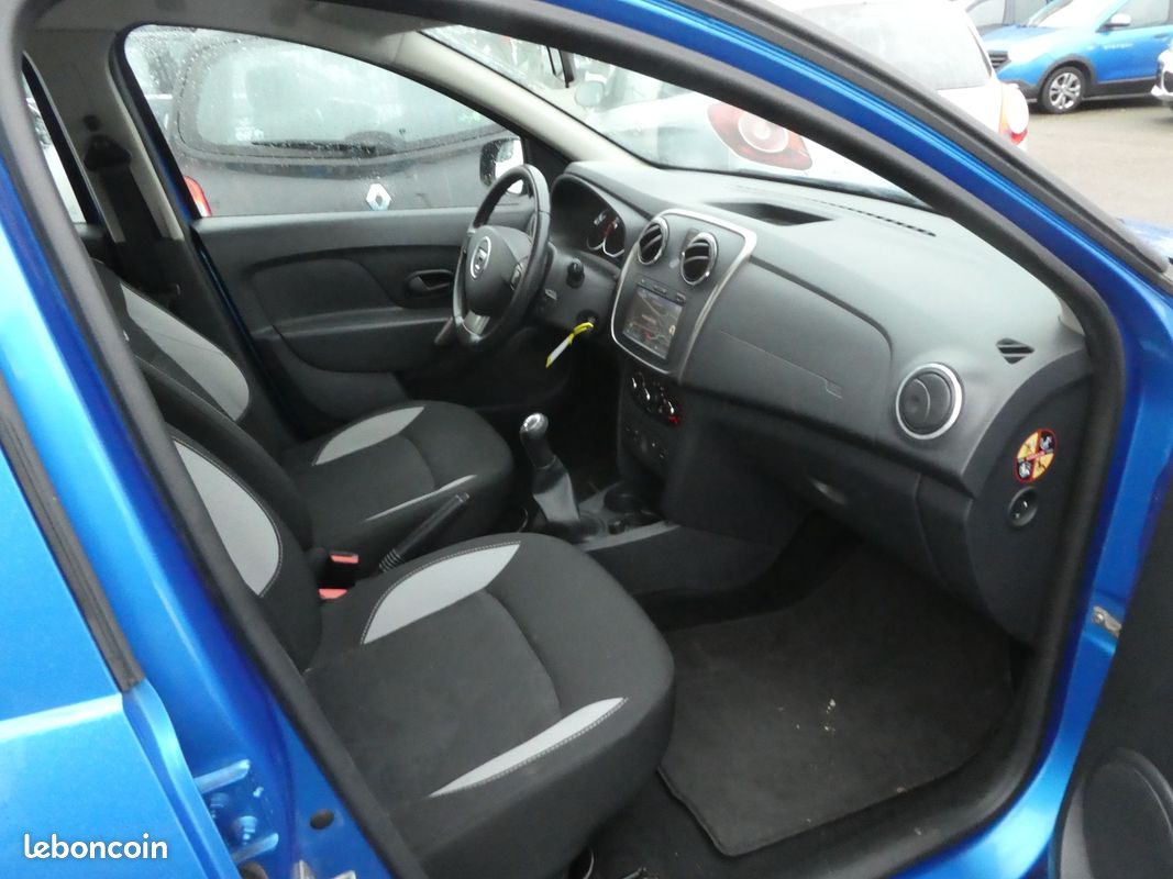 Dacia SANDERO 1.5 DCI 90CH ECO² STEPWAY AMBIANCE EURO6 (image 9)