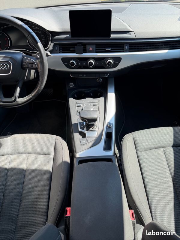 Audi a4 2.0 tdi 150 ambiente multitronic - apple carplay (image 28)