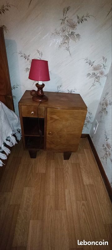 Lit et chevet bois noyer (image 3)