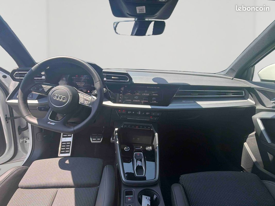 AUDI A3 Sportback TFSI 116 ch Hybride S line (image 9)