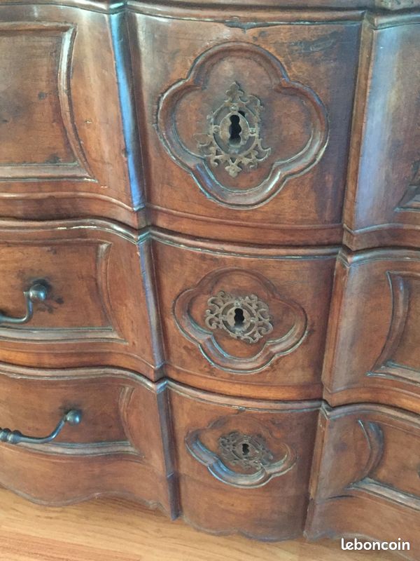 Belle Commode 18eme Arbalète Noyer Massif (image 2)