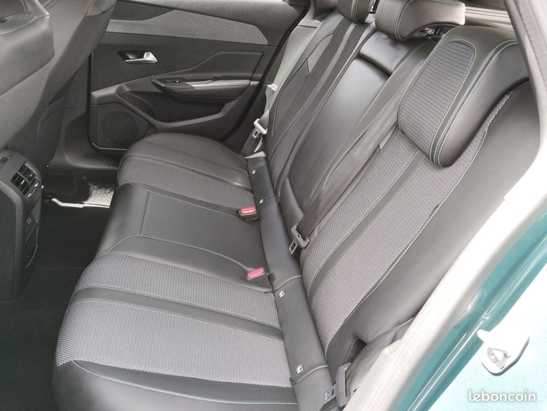 PEUGEOT - 308 SW 1.5 BlueHDi 130ch Allure Pack (image 8)