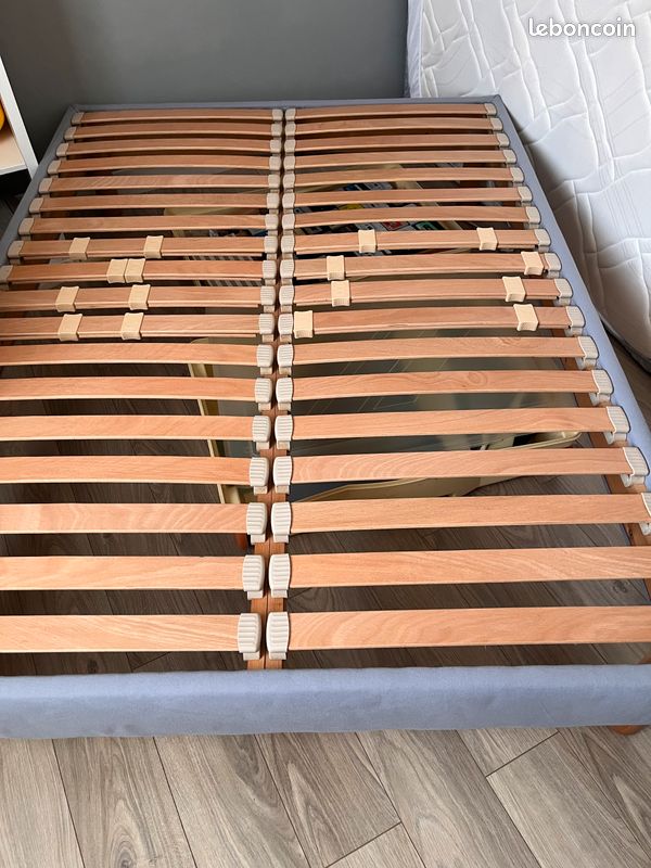 Sommier tapissier à lattes + matelas (2 places) (image 1)