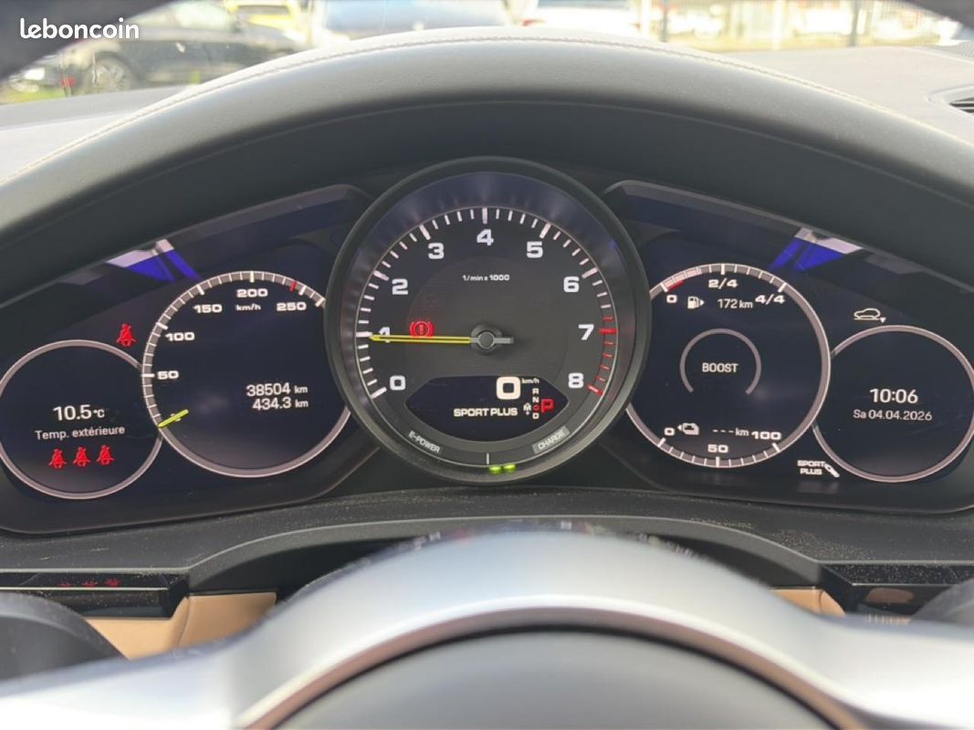 PORSCHE CAYENNE (9ya) 3.0 v6 462 e-hybrid platinum edition (image 22)