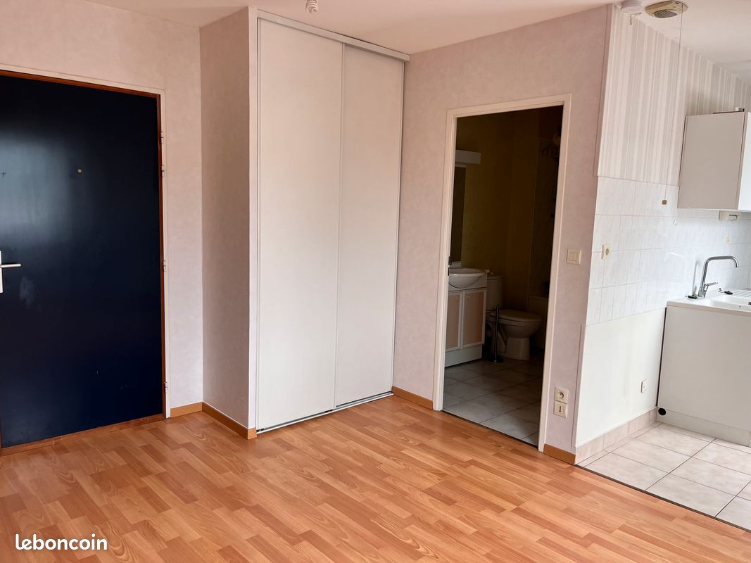 Appartement a louer chalons-en-champagne - 2 pièce(s) - 40 m2 - Surfyn