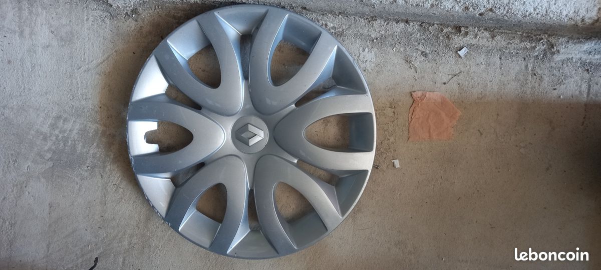 Enjoliveur renault 15 pouces (image 1)