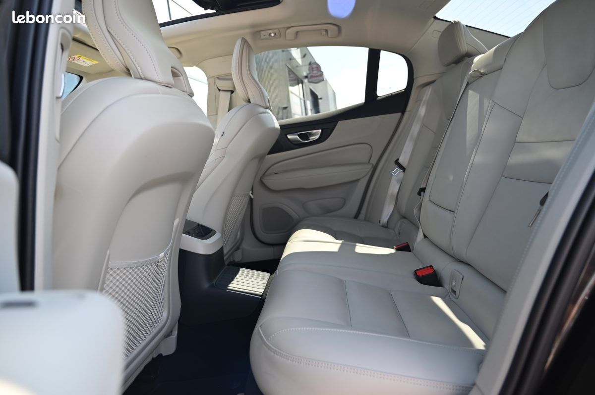 Volvo s60 t6 awd 253+145ch ultimate style chrome plug-in-hybrid 04/2024 tva recuperable (image 22)