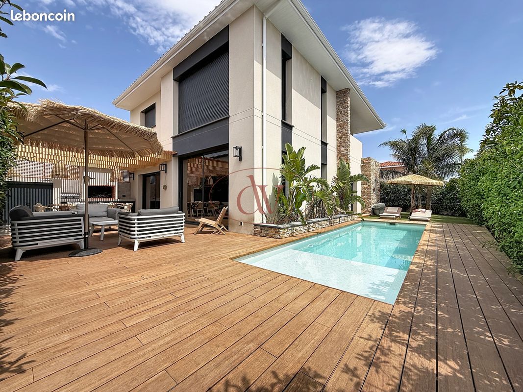 Maison 6 pièces 158 m² · à Cabestany · 158 m² · 620 000 €