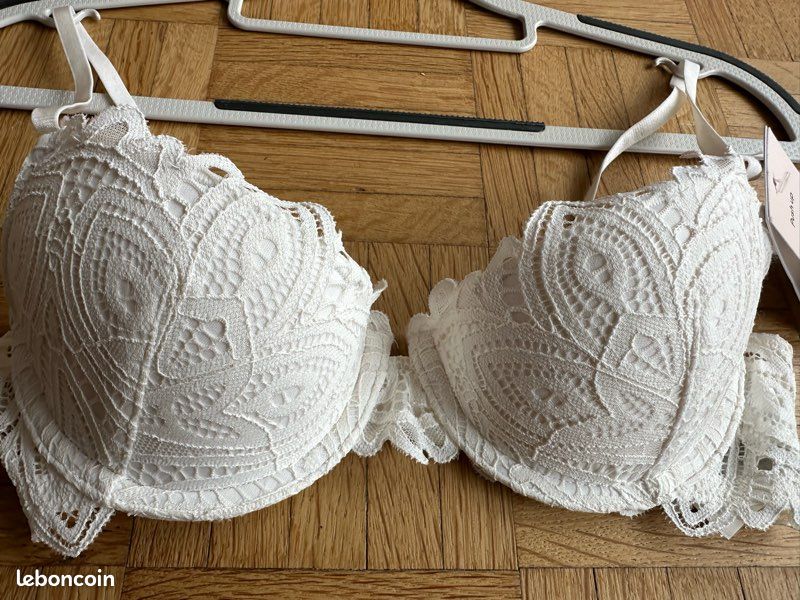 Neuf - soutien gorge blanc 90A (image 3)