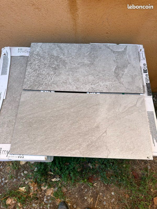 Carrelage effet pierre naturelle de Bali (image 3)