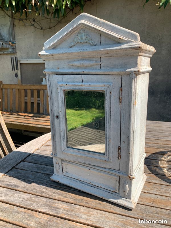 JOLIE ANCIENNE PETITE ARMOIRE de POUPEE Façon Bambou JUS de GRENIER déco D