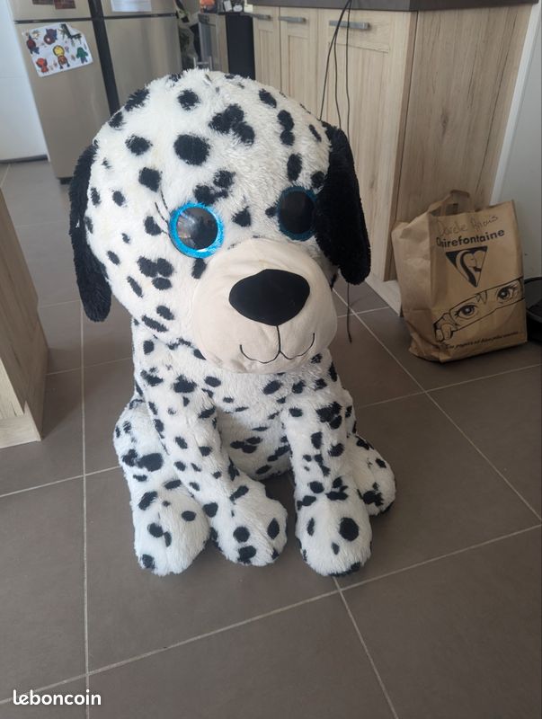 Chien peluche (image 1)