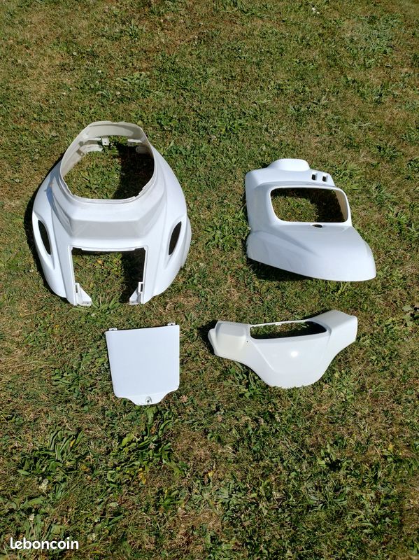 Carénage booster Mbk (image 1)