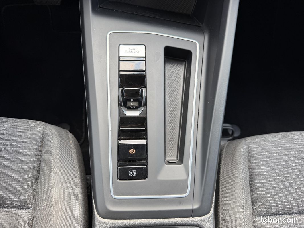 VOLKSWAGEN Golf 2.0 TDI 150 DSG7 Life Plus (image 15)