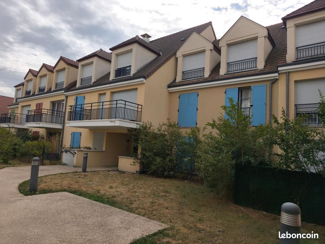 Appartement 2 pièces 42 m² · à Domont · 42 m² · 848 €