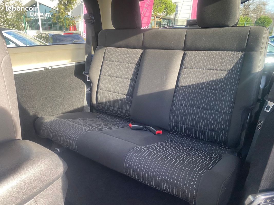 Jeep Wrangler 2.8 CRD (image 21)
