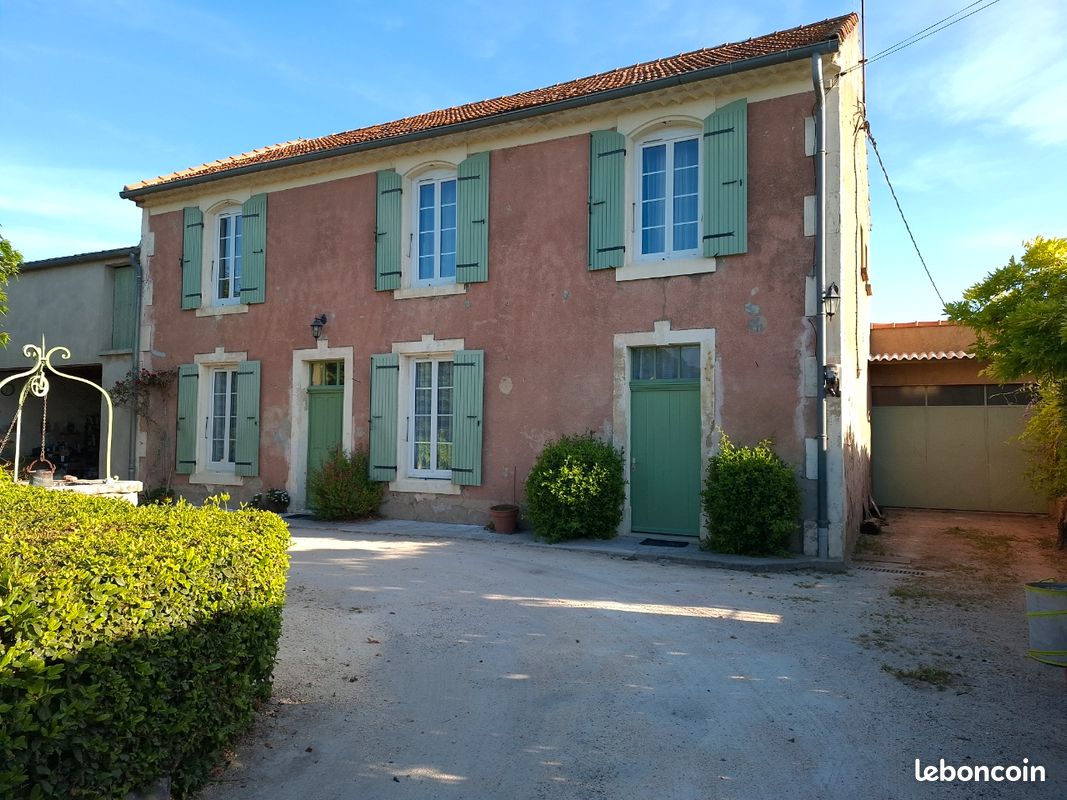 Maison 6 pièces 138 m² · à Pont-Saint-Esprit · 138 m² · 480 000 €