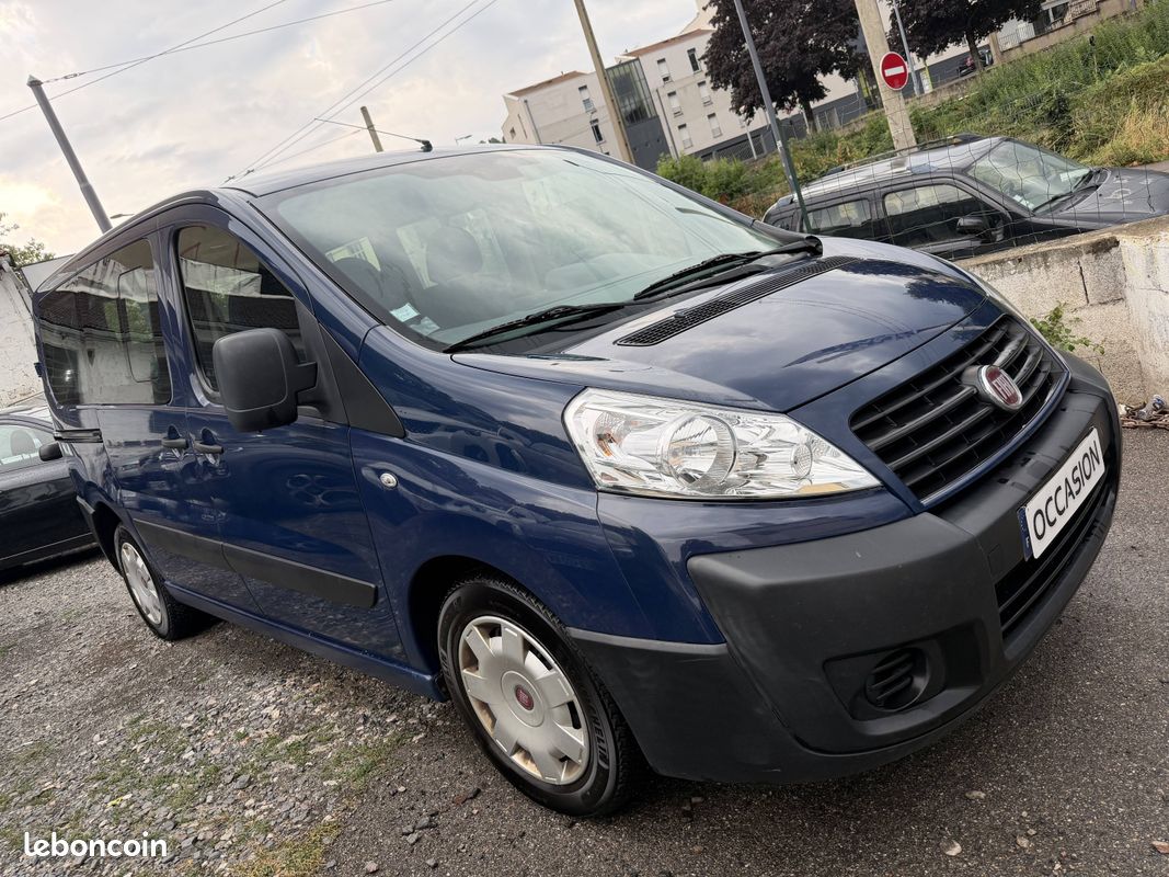 Fiat Scudo Combi II LH1 2.0 Multijet 16v 120ch 8/9 places 2011 (image 3)