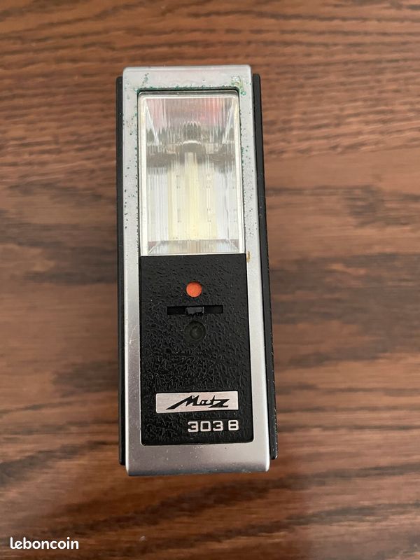 Flash Metz 20BC4 Mecablitz Pour Appareil Photo - Monture Universelle - Testé Et Parfait état