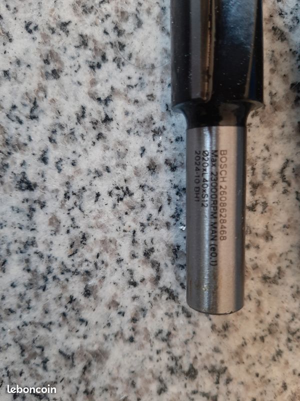 Bosch Professional Fresa Standard ranurar 2 filos:8x7x20mm