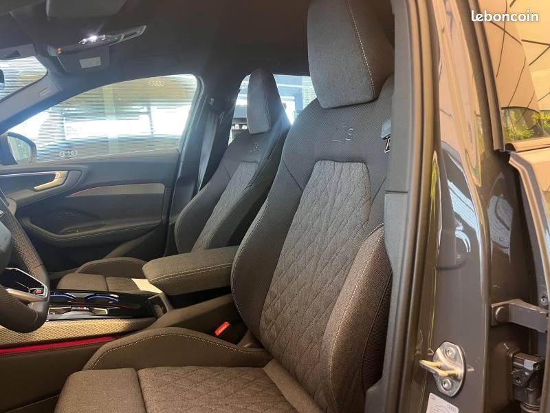 Audi A5 Avant 2.0 e-hybrid 299ch S line quattro S tronic 7 (image 8)