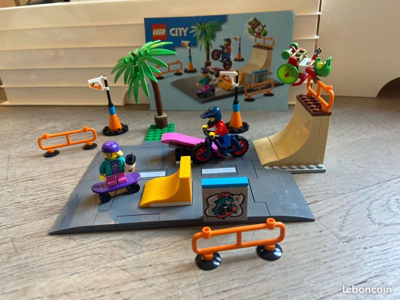 LEGO® City 60290 Le skatepark Jeux Jouets