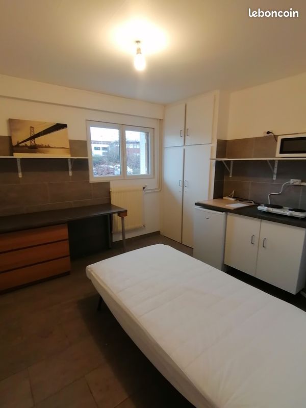 Appartement 1 pièce 13 m² · à Dijon · 13 m² · 460 €