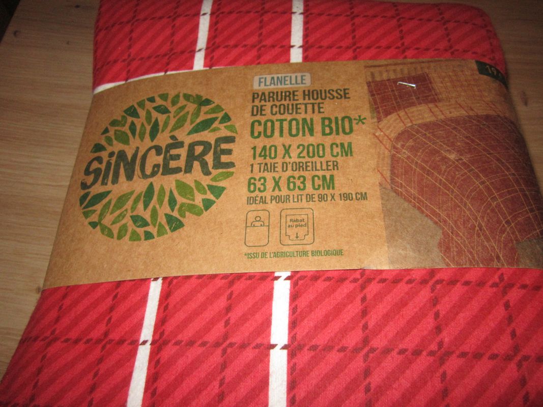 Drap plat vert Sincère 180x290 en flanelle de coton bio