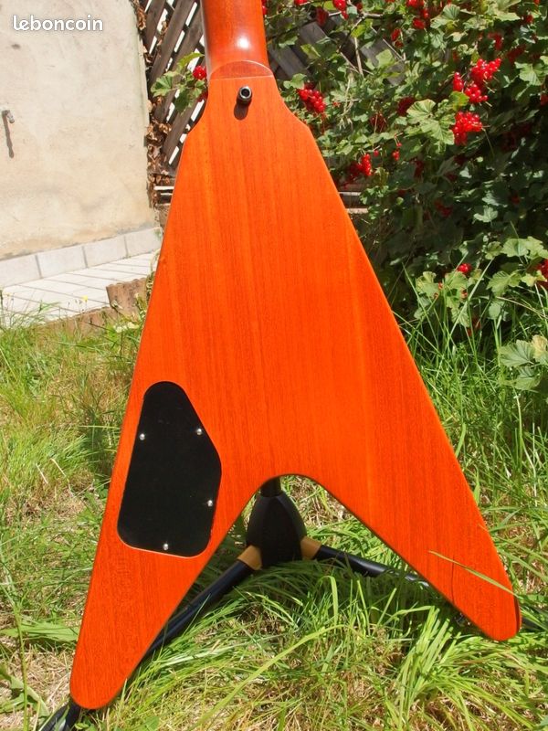 Gibson flying v 2016 (image 3)